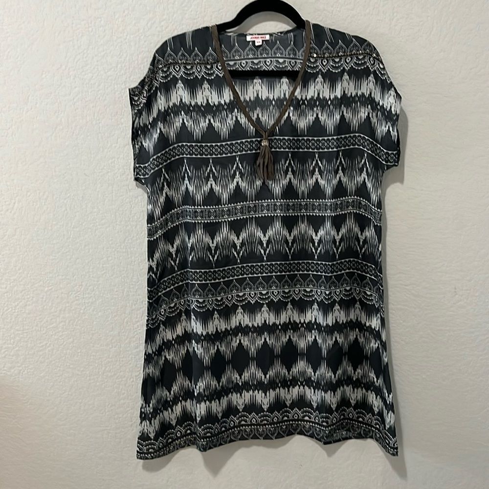 JOHNNY WAS Grey 100% Silk Dress with Brown Leather Trim/Tassle, Size XS (P)